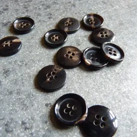 Horn Button - Dark Brown 20mm