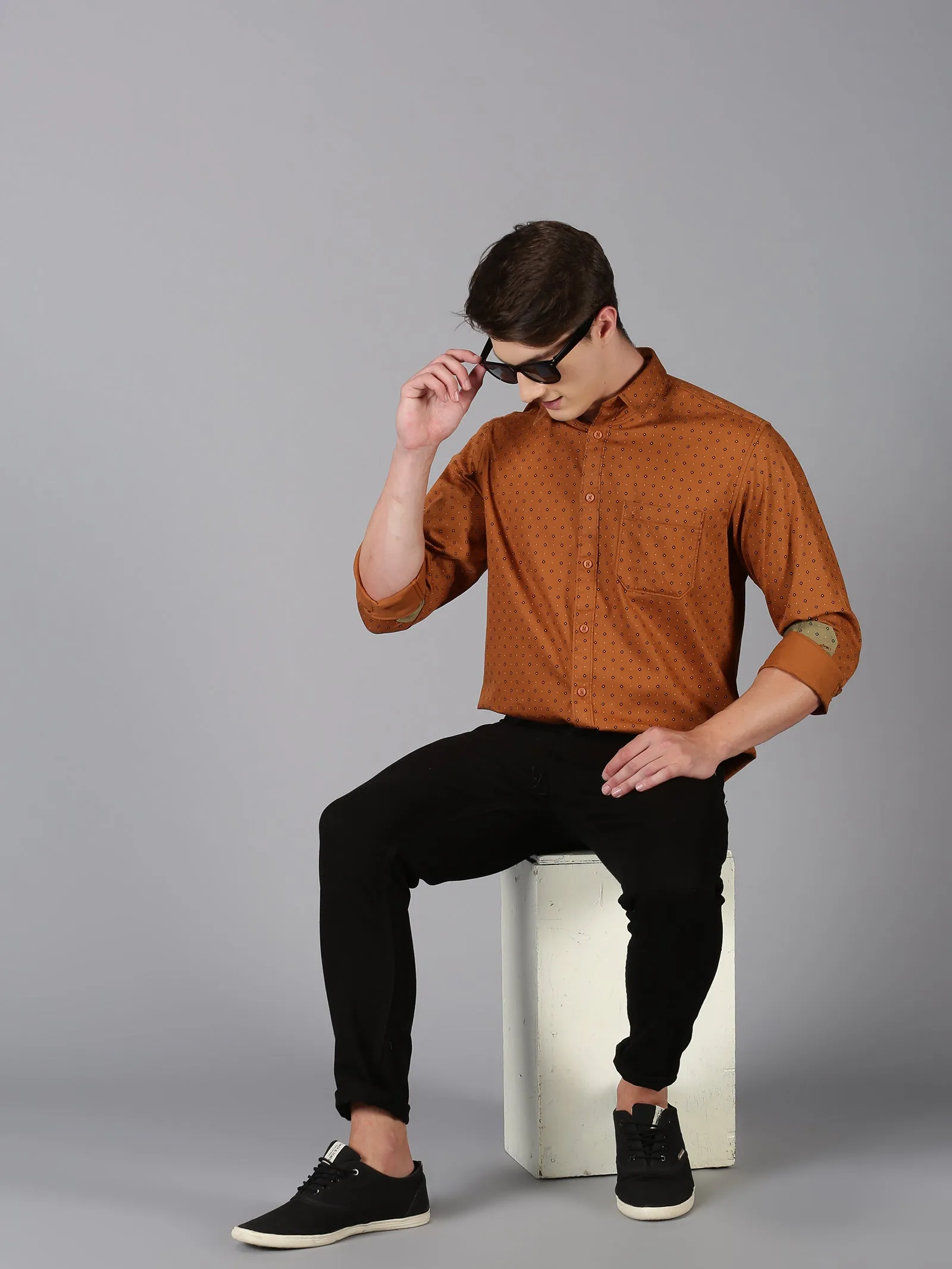 MEN'S COPPER BROWN PRINT SLIM FIT SHIRT