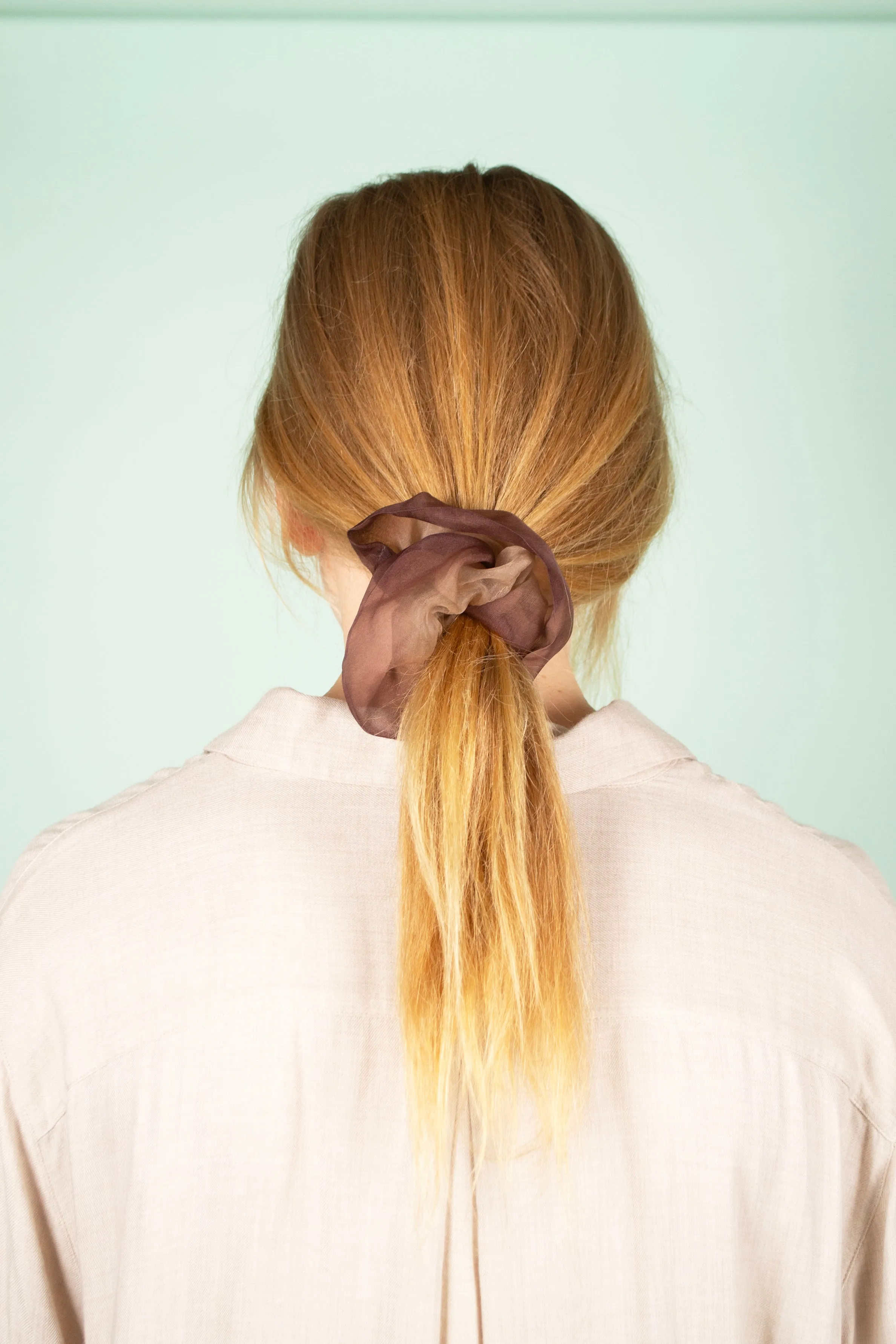 Mini Scrunchie In Beige Taupe Duo